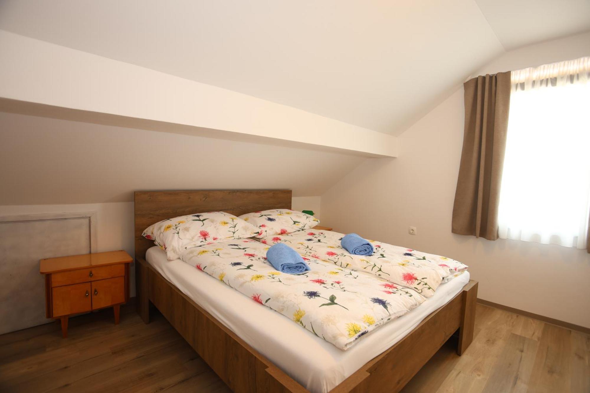 Apartments Vila Leska Zgornji Leskovec Extérieur photo