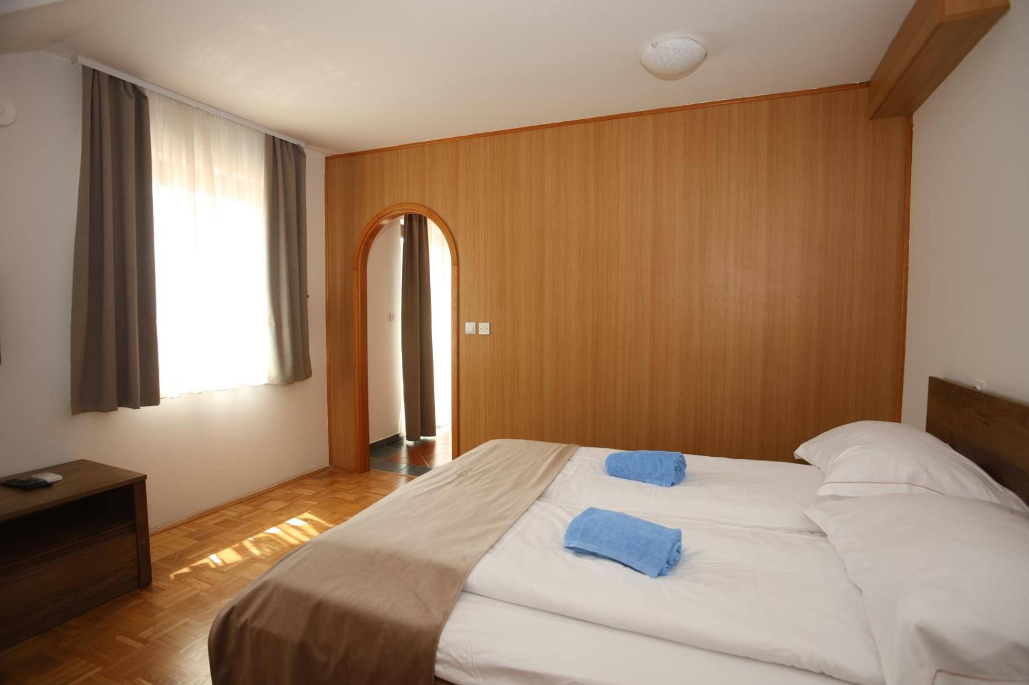 Apartments Vila Leska Zgornji Leskovec Extérieur photo
