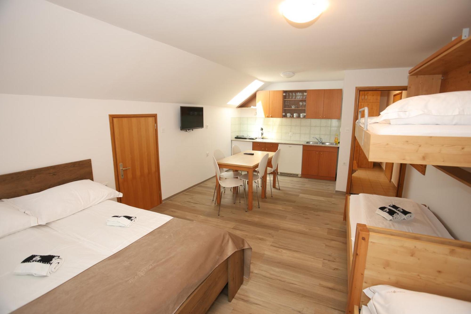 Apartments Vila Leska Zgornji Leskovec Extérieur photo