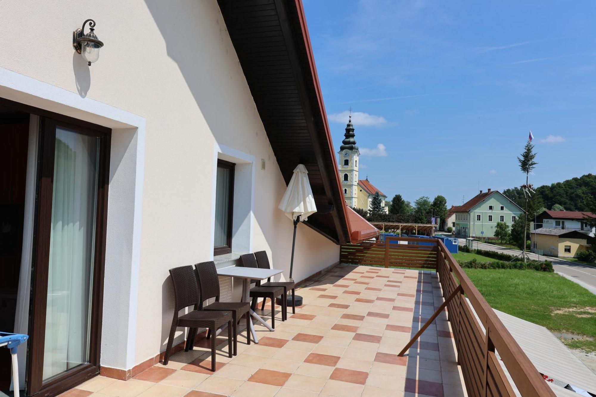 Apartments Vila Leska Zgornji Leskovec Extérieur photo