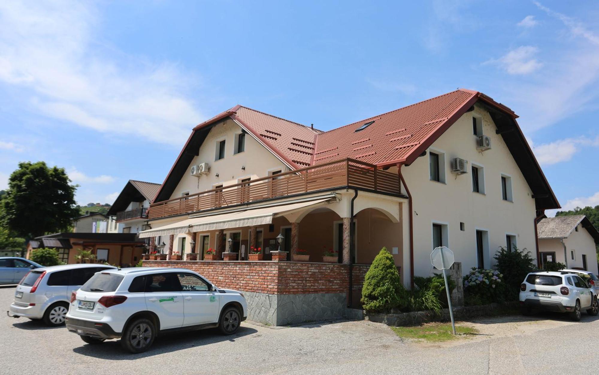 Apartments Vila Leska Zgornji Leskovec Extérieur photo